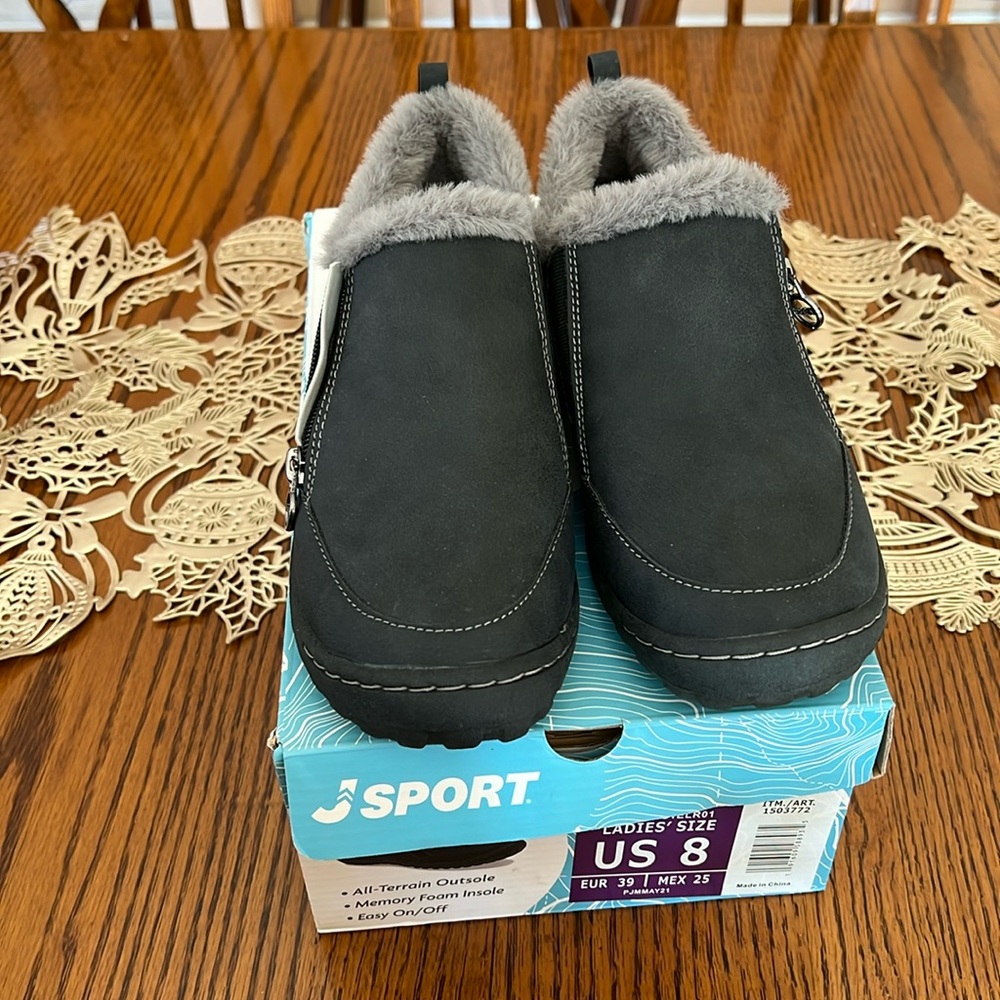Black shoes